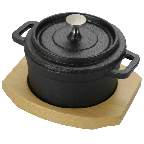 Gibson Overseas Inc 93061.03 Mini Cast Iron Casserole 0.3 Qt Pre Seasoned with Lid and Wooden Base