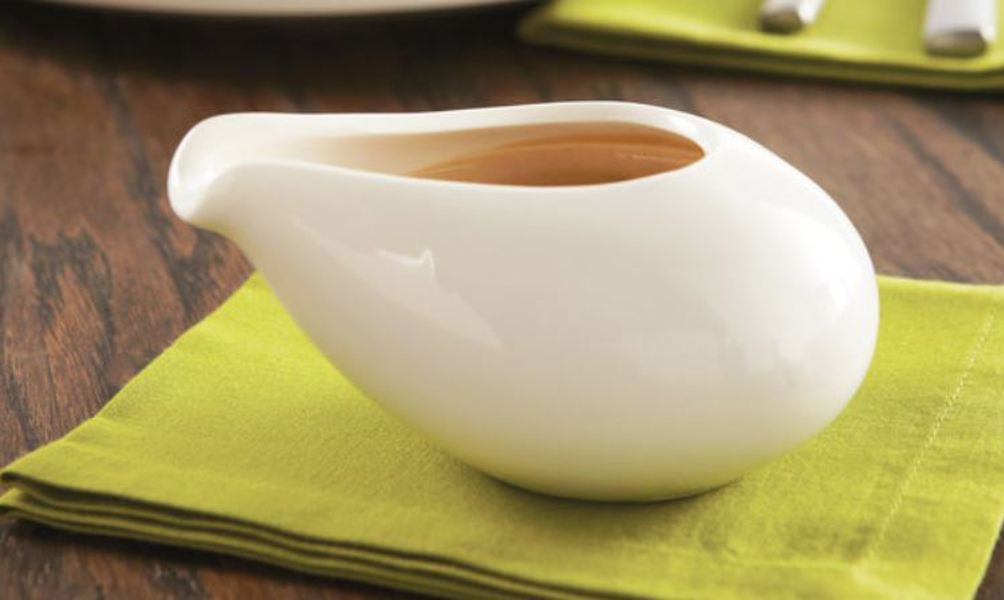 American Metalcraft CM4 Gravy Server 4 Oz White Porcelain