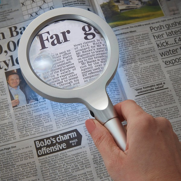Enkay Products 2908 Lighted Hand Magnifier