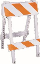 14670-2-8 Reflective Barricade Injection Molded Type 1