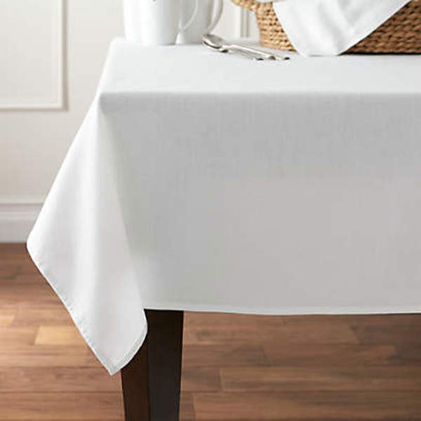 Benson Mills 69144 Tablecloth 60x120 White