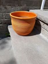 VN408OL Large Round Planter