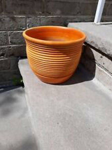 Imports Exclusive VN408OL Large Round Planter Orange