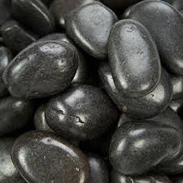 EURO QUARRIES LLC EURO 2BMR Black Pebbles 40 Lbs Polished Resin M 1-2 In