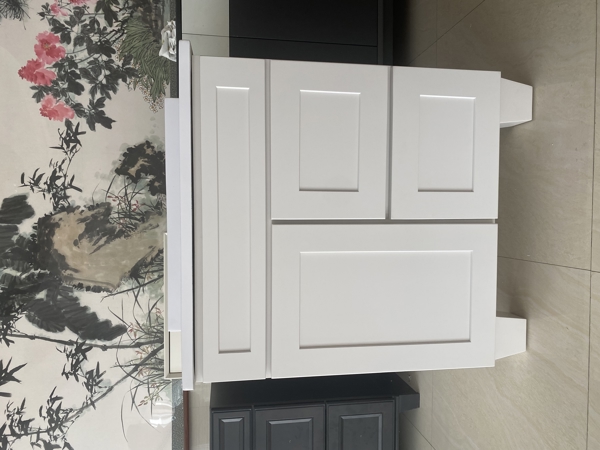 TIMBERLAND CABINET CO. TIMBER SW3 V3021 Shaker Vanity 30 In x 21 In 2 Drawers White