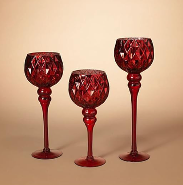 Gerson Company 2591680 Red Mercury Candle Holder 15.75 In Red Glass