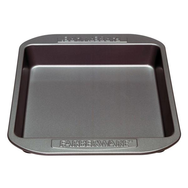 Farberware 52104 9 In Square Cake Pan