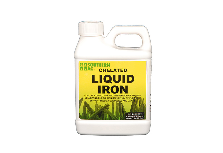 Southern Ag 01952 Chelated Liquid Iron 1 Pt Covers 1000 Sq Ft