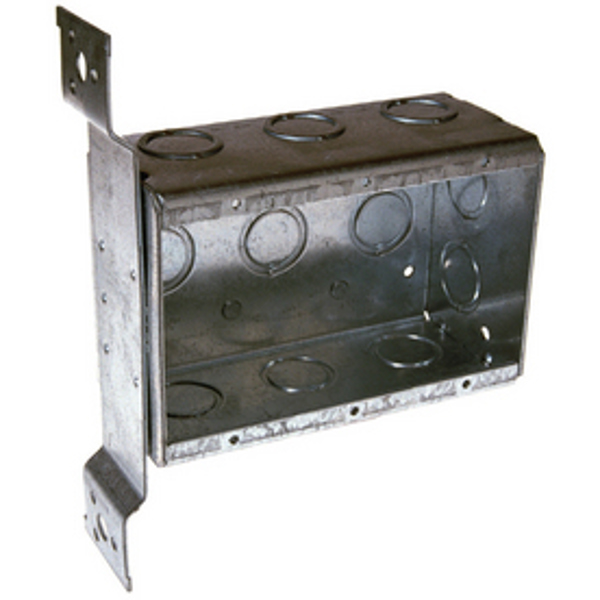 RACO 686 3 Gang Switch Box 2-1/2 In Depth 1/2-3/4 Knockout